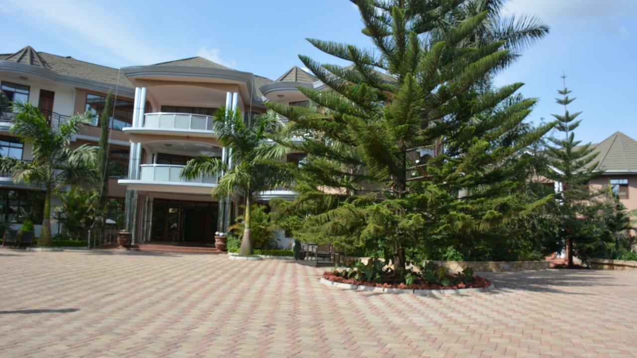 Nejobugg Palace Hotel Nkoanrua ภายนอก รูปภาพ