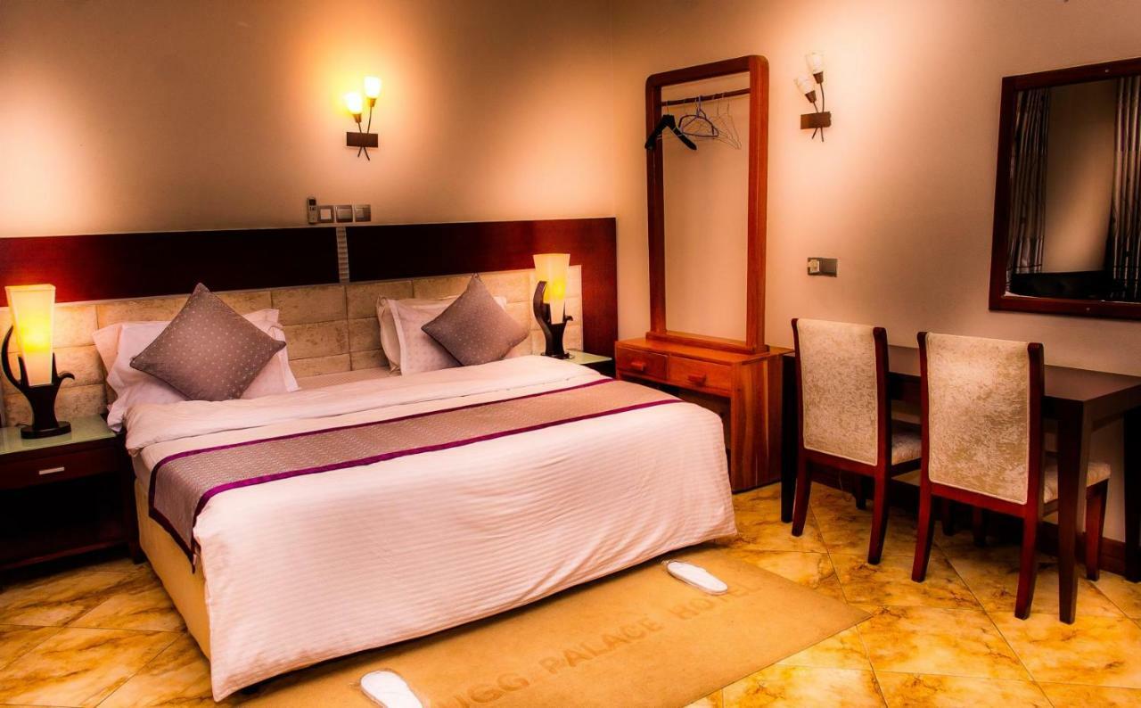 Nejobugg Palace Hotel Nkoanrua ภายนอก รูปภาพ